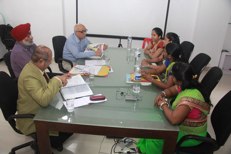 Interaction-with-B.Com.(F.M.)-faculty