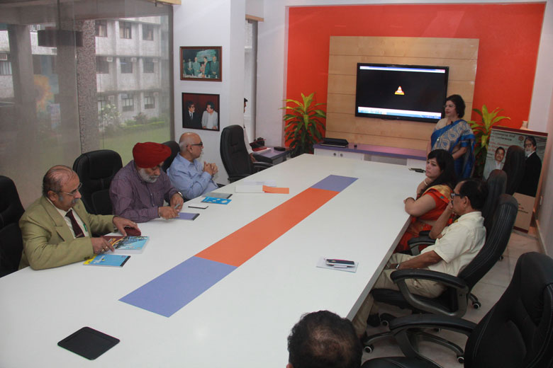 Principal,-Dr.-Daphne-Pillai,-presenting-college-details-to-the-NAAC-peer-team