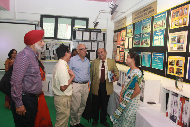 Visit-to-Display-Room-1