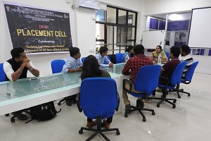 golden-saturday-alumni-2-1