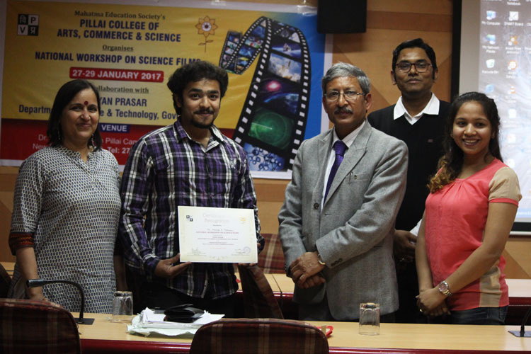 participant-with-resource-persons-at-valedictory-ceremony