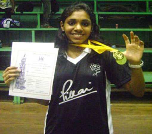 riyapillaibadminton-4