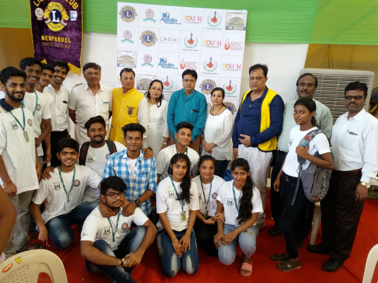 blood-donation-camp-in-panvel-railway-station-2