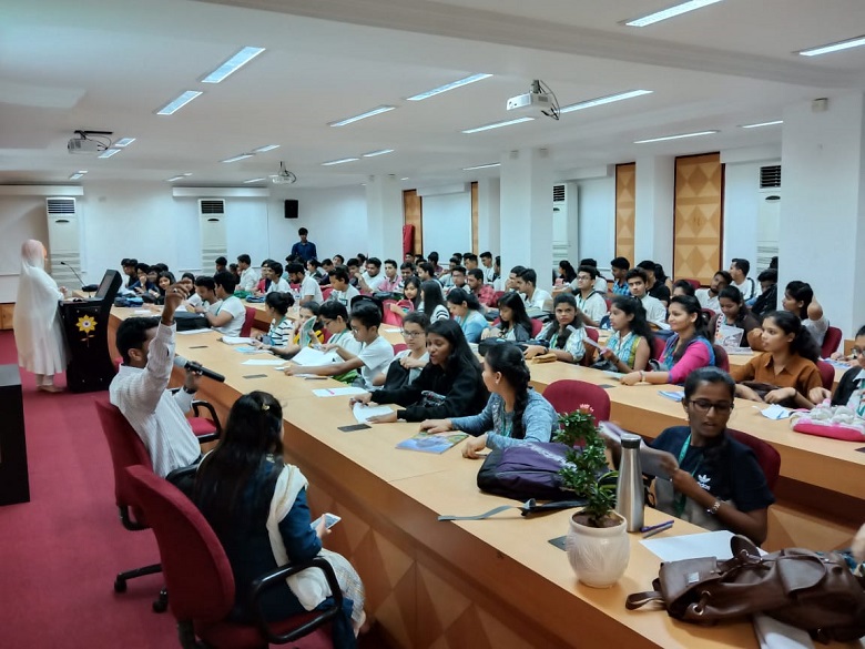 golden-saturday-2019-20-1