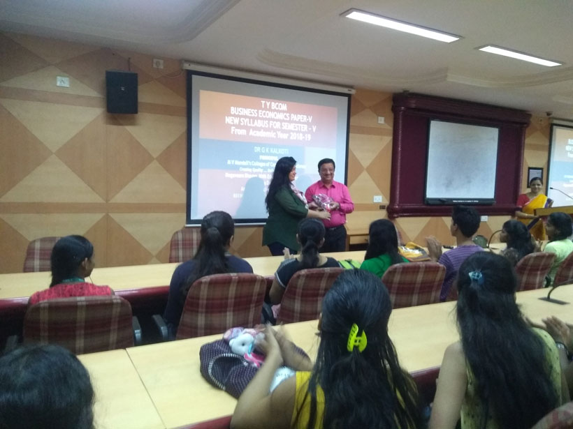 guidance-session-in-economics-1