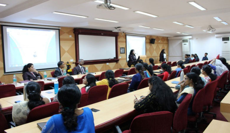 international-seminar-on-innovation-in-management-and-social-science-2