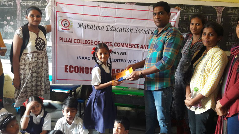 literacy-drive-in-government-school-2