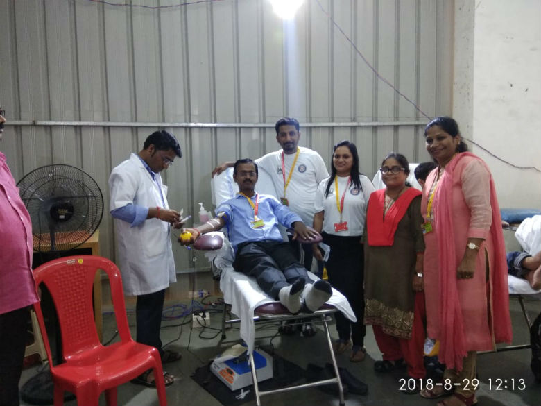 mega-blood-donation-camp-2
