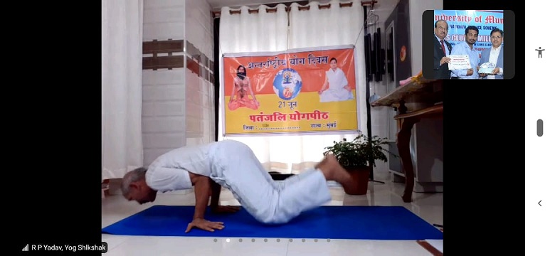 online-yoga-day-2021-22-3