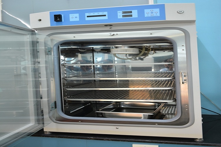 research-facility-Animal-Tissue-Culture-Lab-1