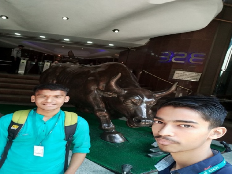 second-term-finanza-10