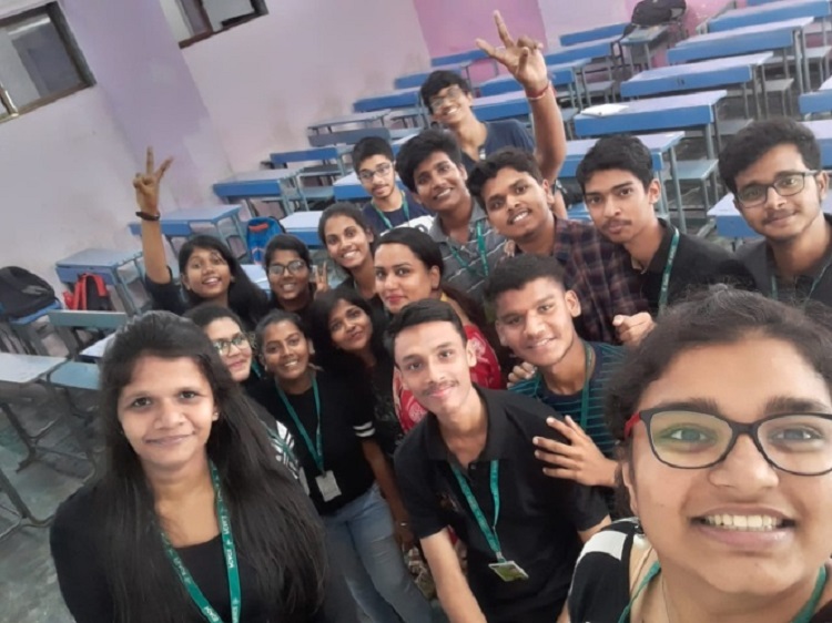 second-term-finanza-8