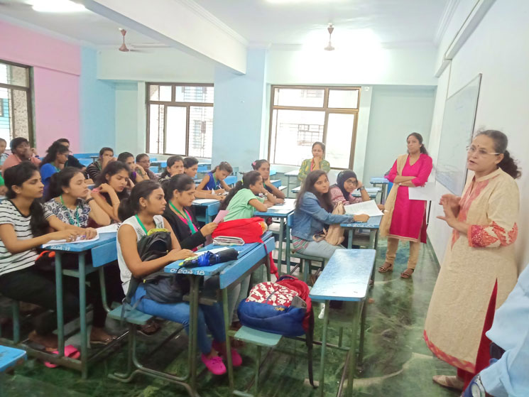 social-activity-with-kotak-education-foundation-3