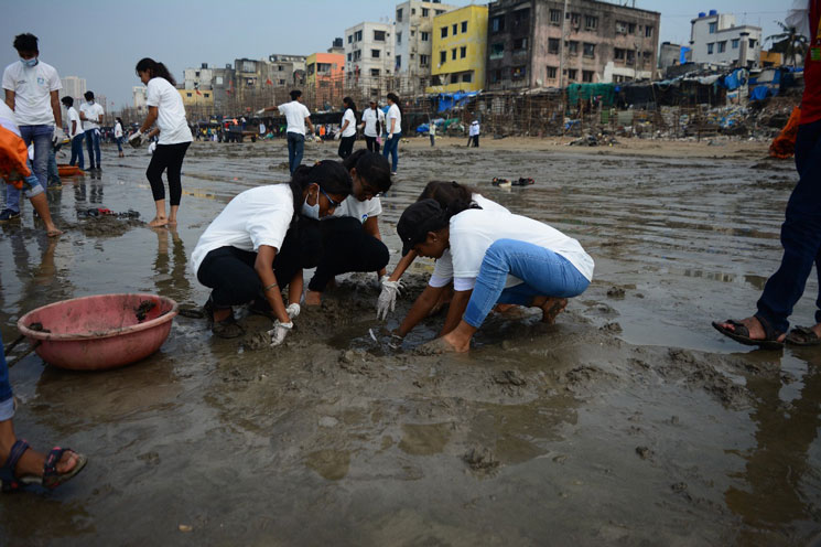 versova-beach-cleaning-campaign-2